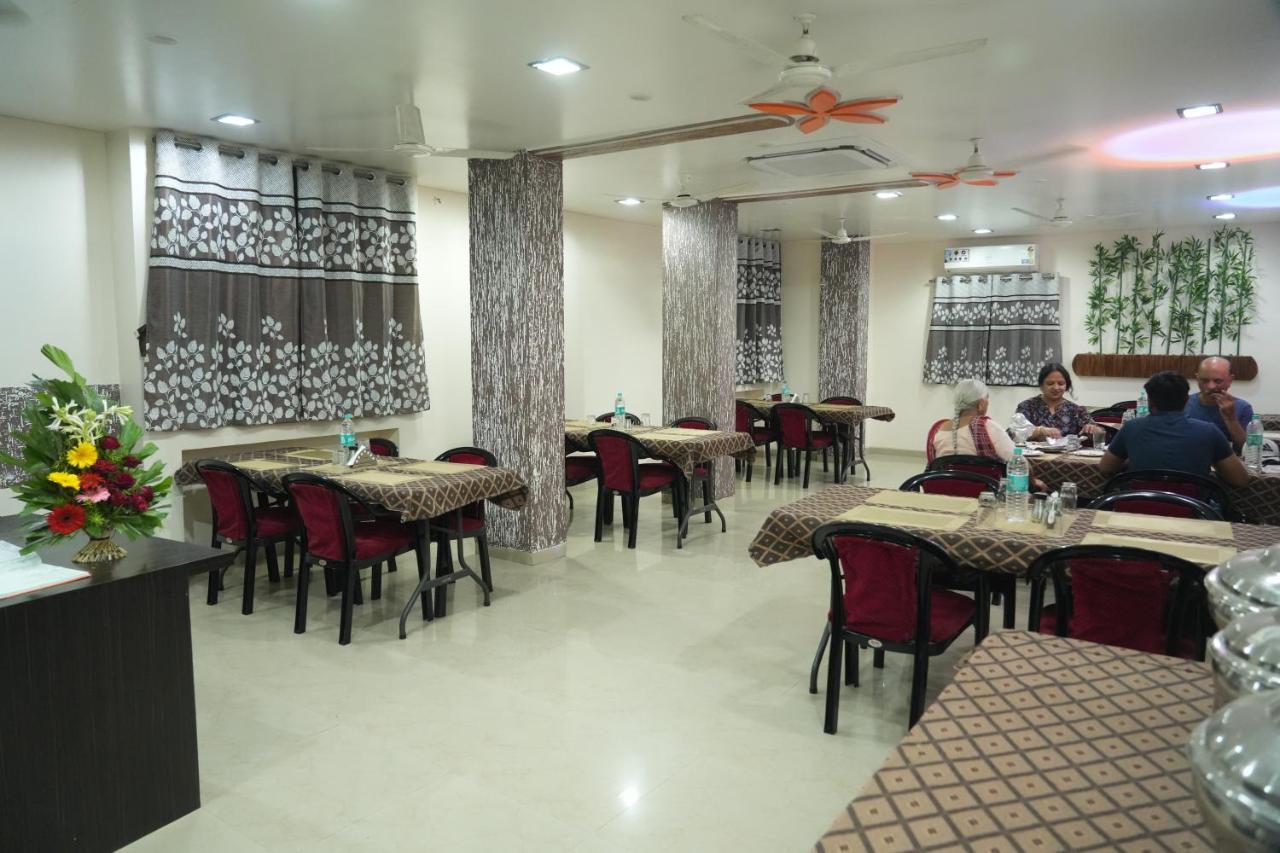 Hotel Avon International Αουρανγκαμπάντ Εξωτερικό φωτογραφία
